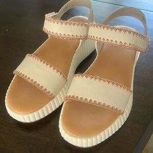 DOLCE VITA FRANCA SIZE 7 NEW NWT WHITE IVORY TAN SANDALS SHOES PLATFORM HEEL